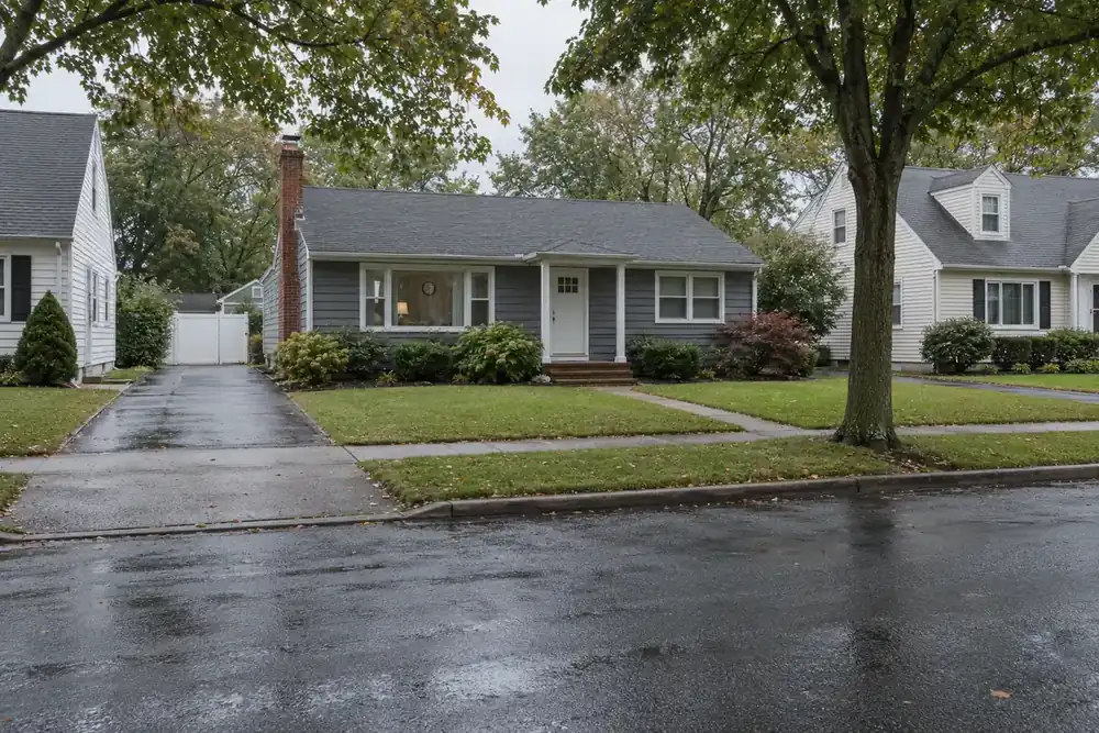 Illustration of a typical residential street in the East Massapequa, NY area