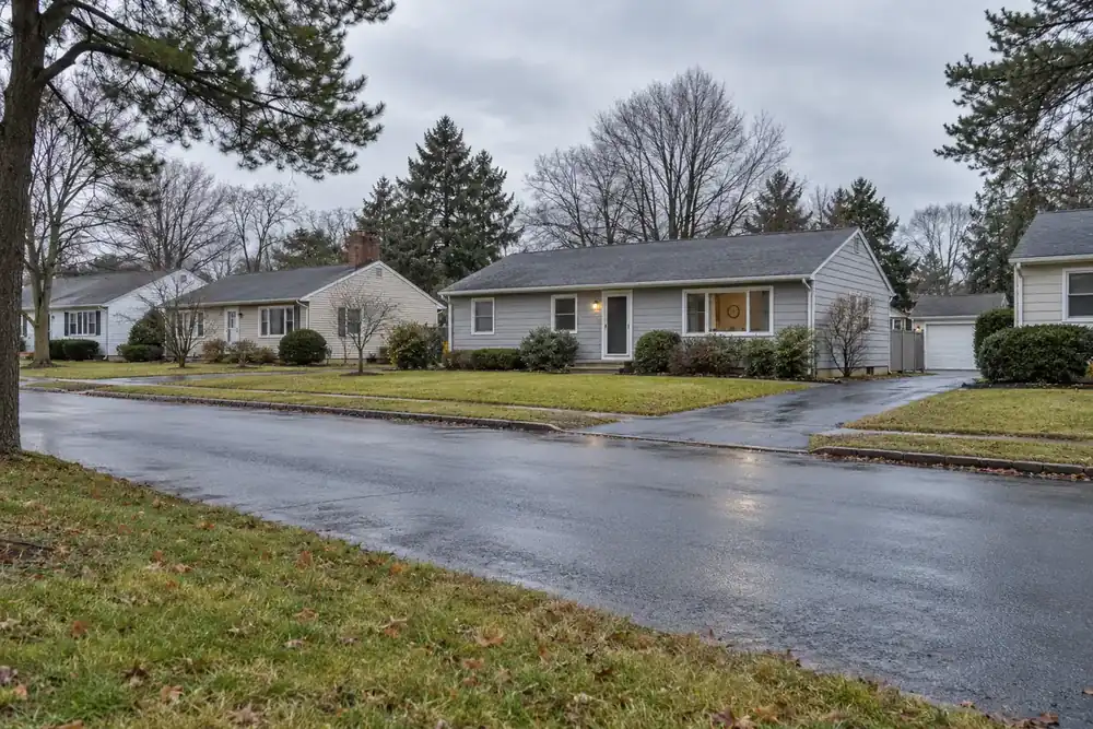 Illustration of a typical residential street in the North Bellport, NY area